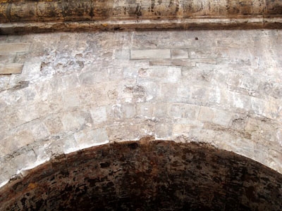 Archi - Hoàng thành Thăng Long - nét độc đáo của kiến trúc vòm